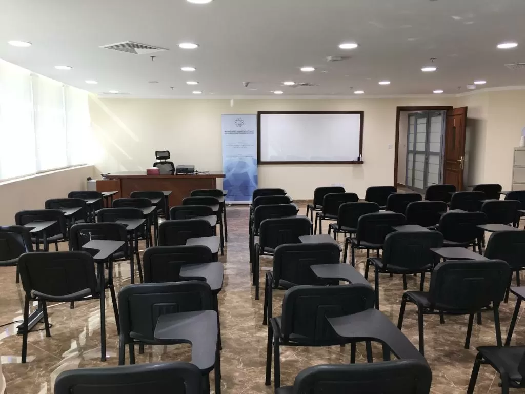 تأجير قاعات للمحاضرات والاجتماعات والمؤتمرات